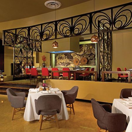 Breathless Punta Cana Resort & Spa (Adults Only) Exterior photo The restaurant at the hotel