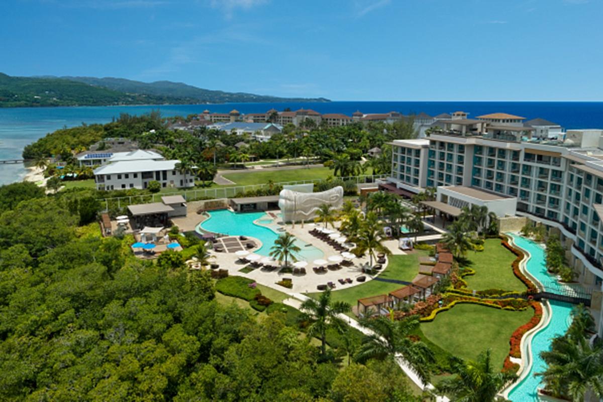 Breathless Punta Cana Resort & Spa (Adults Only) Exterior photo