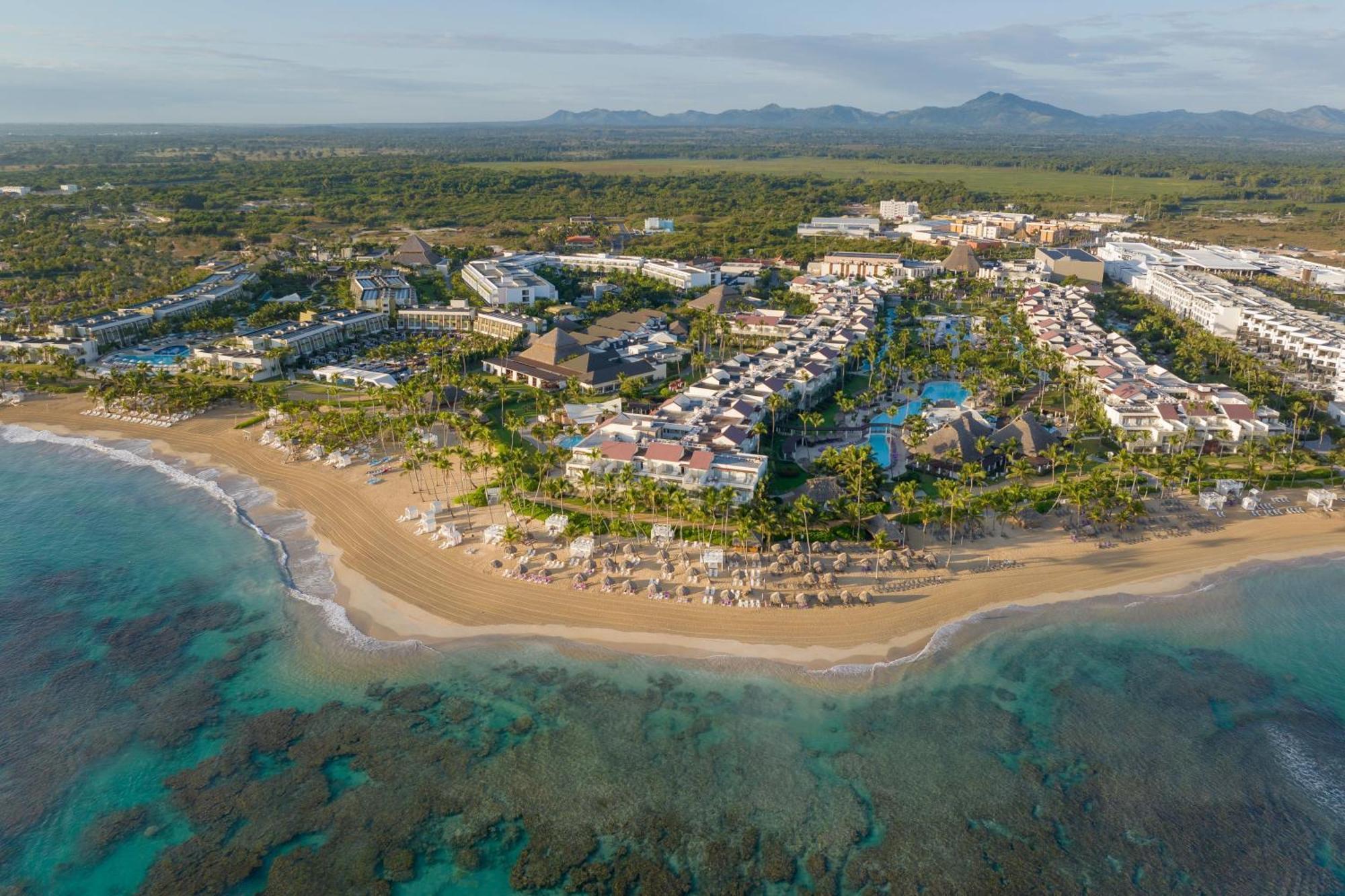 Breathless Punta Cana Resort & Spa (Adults Only) Exterior photo